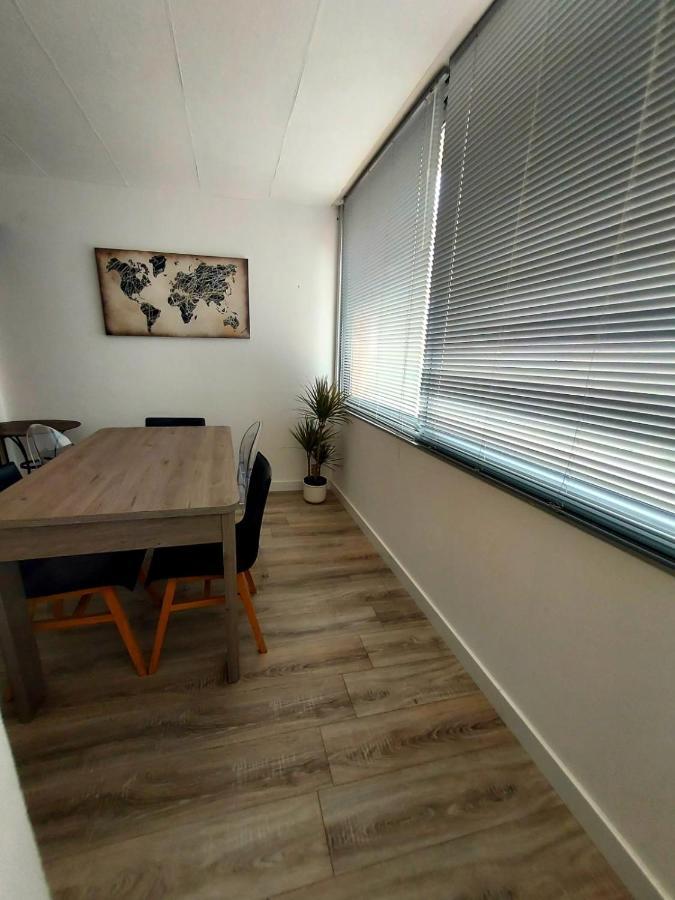 Appartement T3 Plein Centre Ville Le Lavandou Exterior foto
